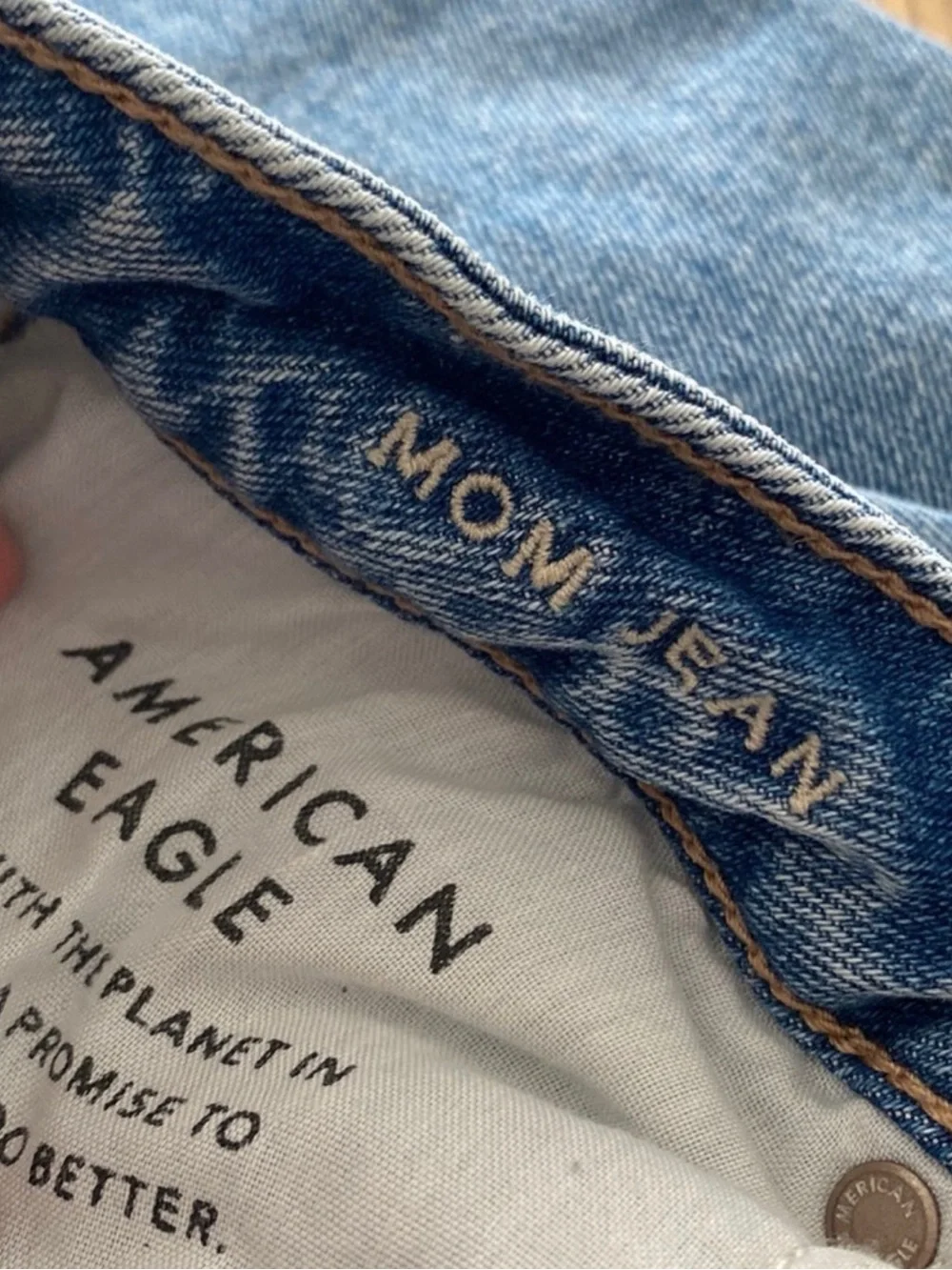 American Eagle Mom Jean (2) NWOT - Picture 4 of 10